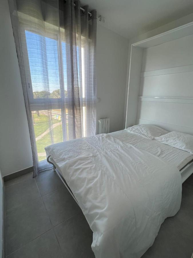 Les Pieds Dans Le Sable Appartement Vue Mer 1 Chambre 1 Cabine Le Grau-du-Roi Exteriér fotografie