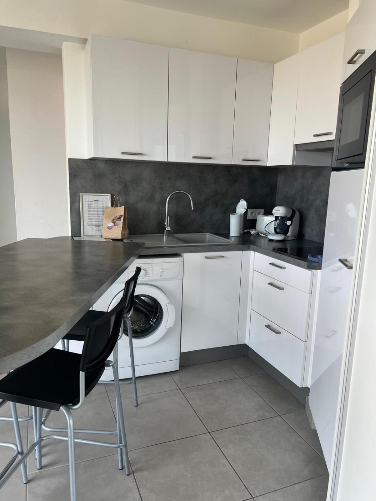 Les Pieds Dans Le Sable Appartement Vue Mer 1 Chambre 1 Cabine Le Grau-du-Roi Exteriér fotografie