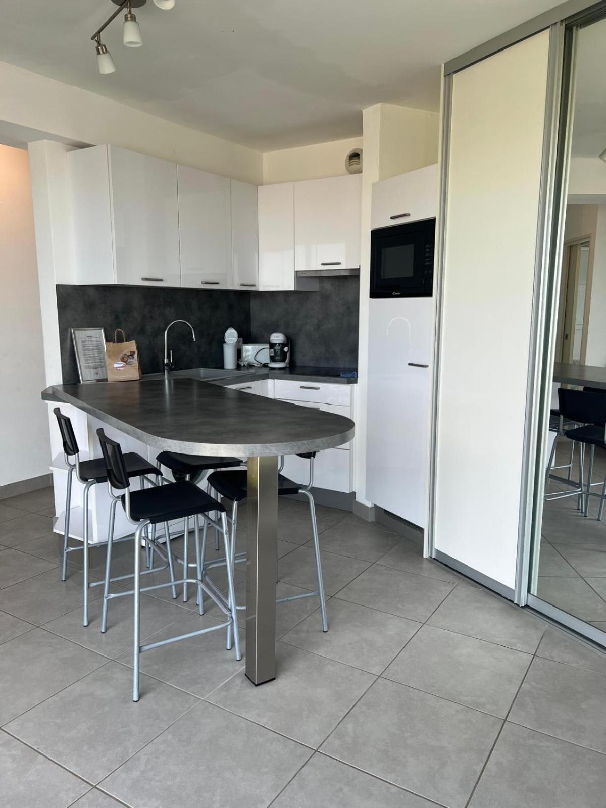 Les Pieds Dans Le Sable Appartement Vue Mer 1 Chambre 1 Cabine Le Grau-du-Roi Exteriér fotografie